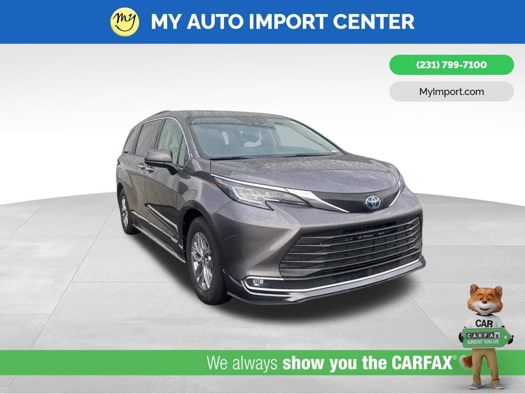 2021 TOYOTA Sienna