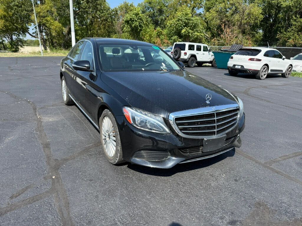 2017 MERCEDES-BENZ C-Class