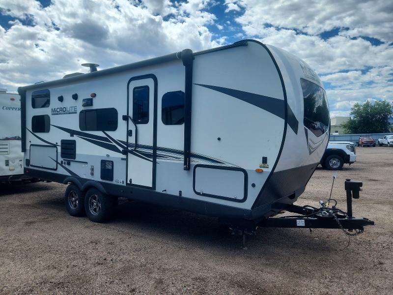 2021 FOREST RIVER Flagstaff Lite Weight Trailers