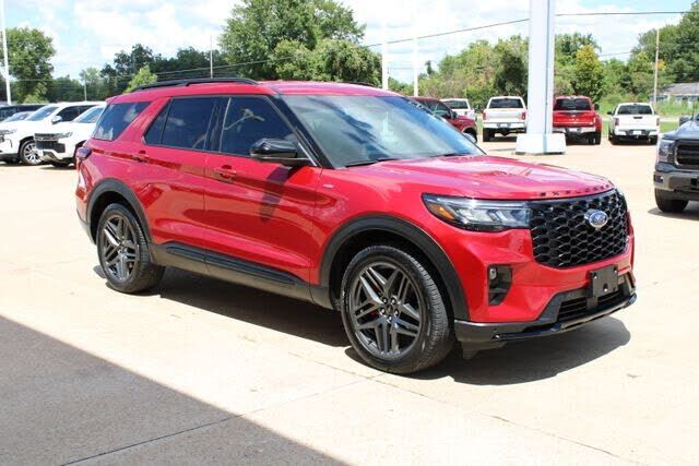 2025 FORD Explorer