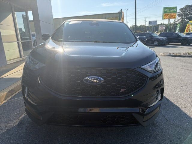 2023 FORD Edge