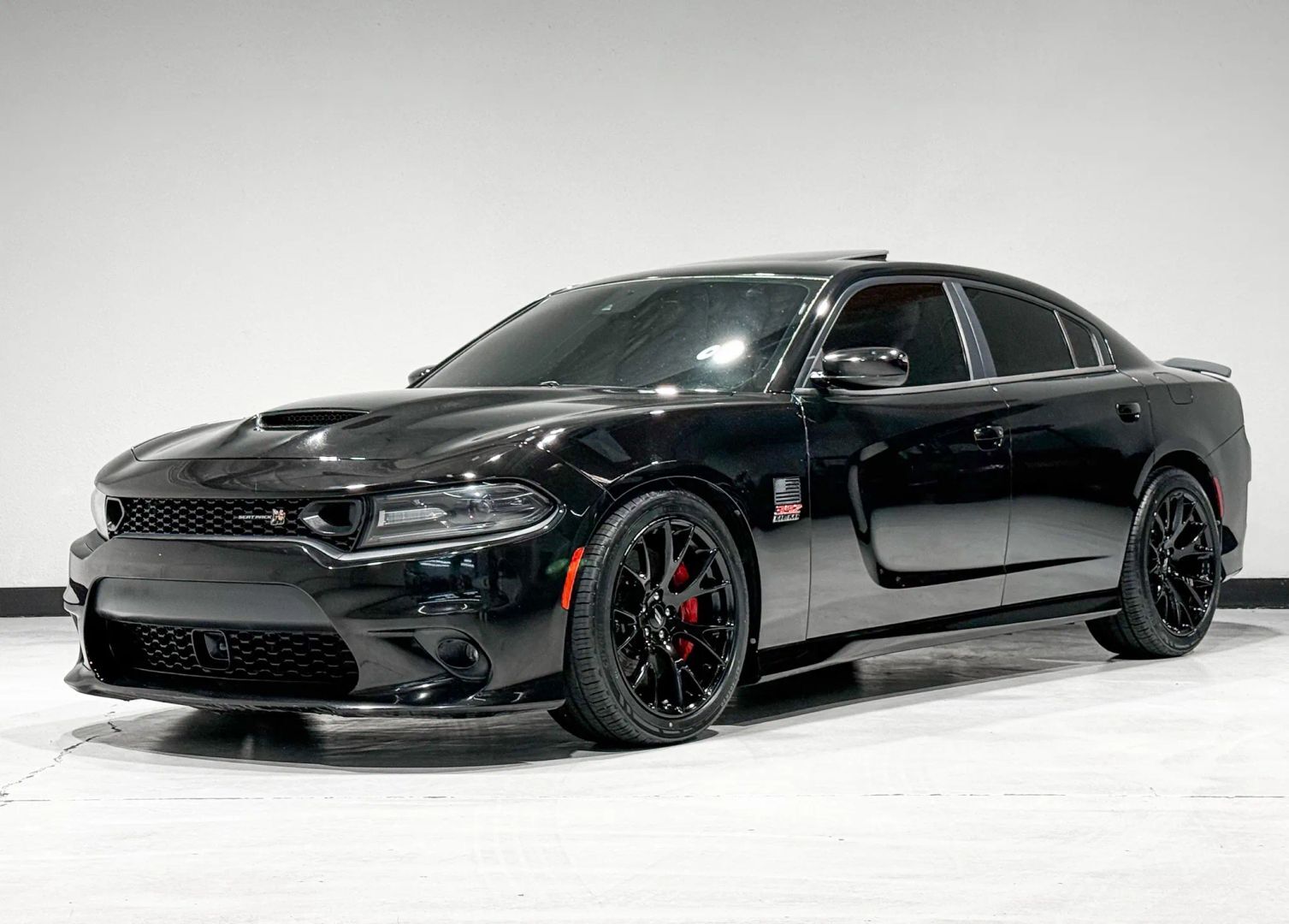 2019 DODGE Charger