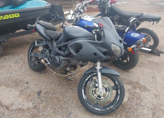 2001 SUZUKI SV650