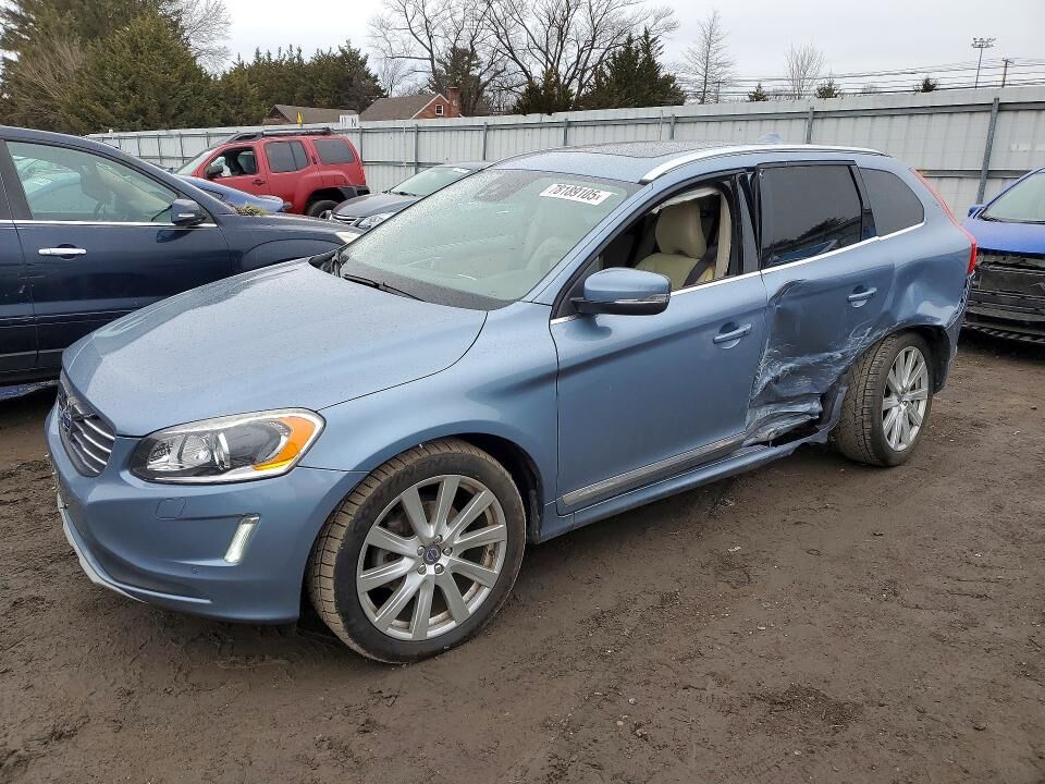 2017 VOLVO XC60