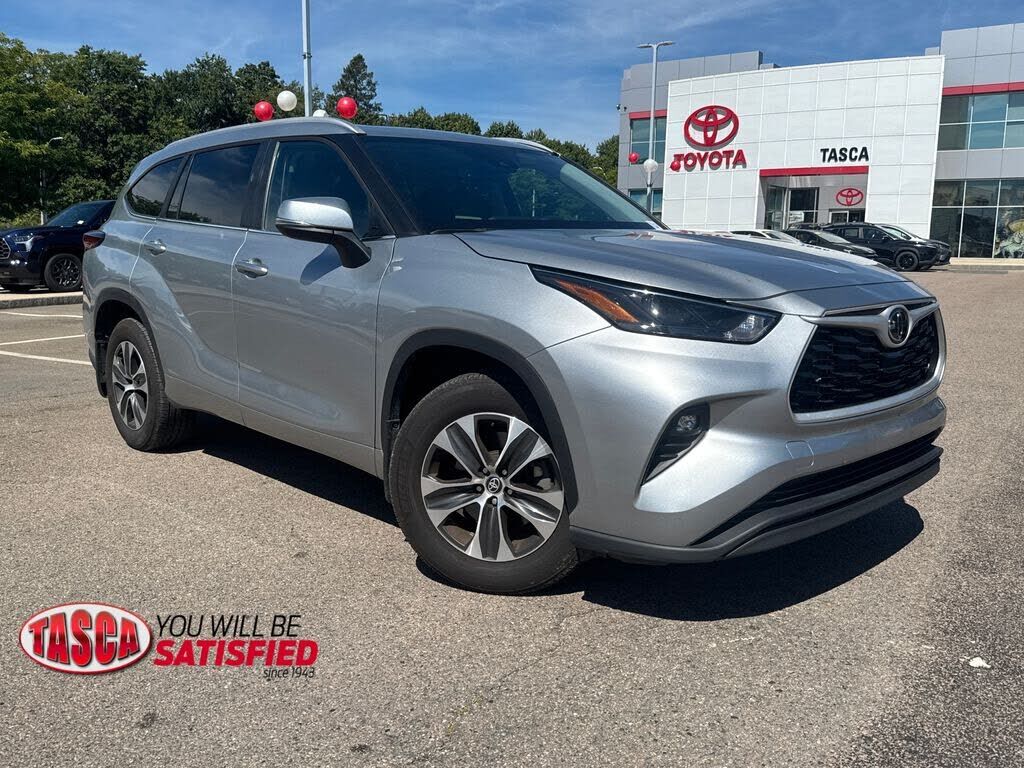 2025 TOYOTA Highlander