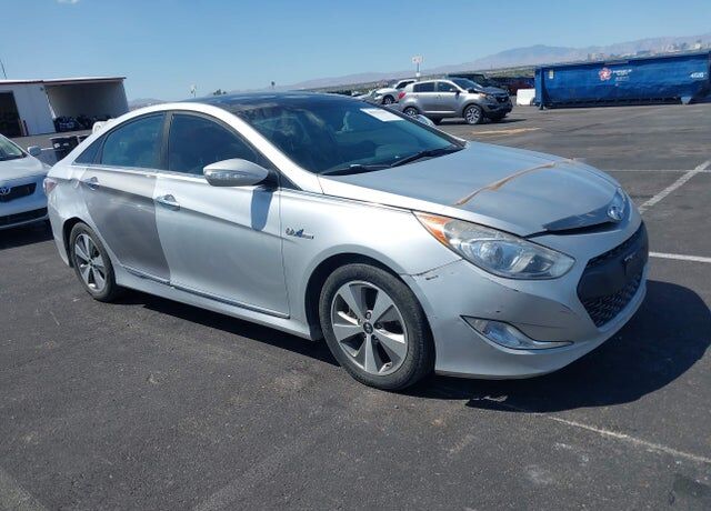 2012 HYUNDAI Sonata