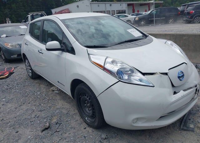 2013 NISSAN Leaf