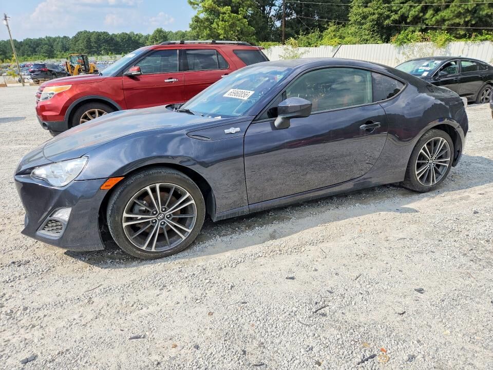 2013 TOYOTA Scion
