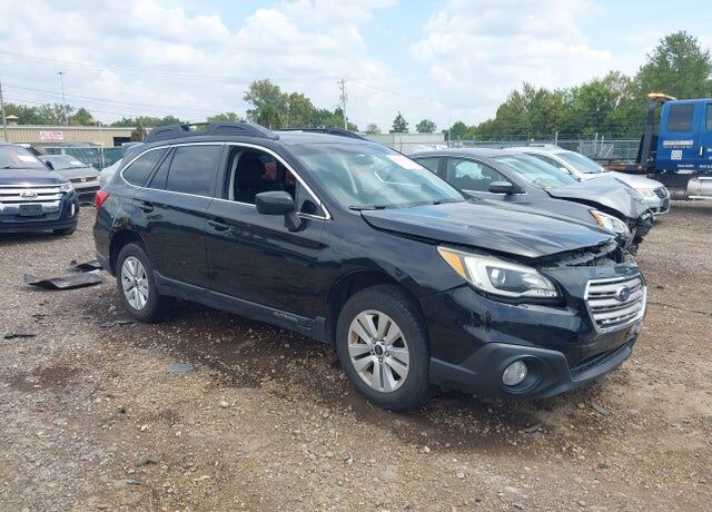 2015 SUBARU Outback