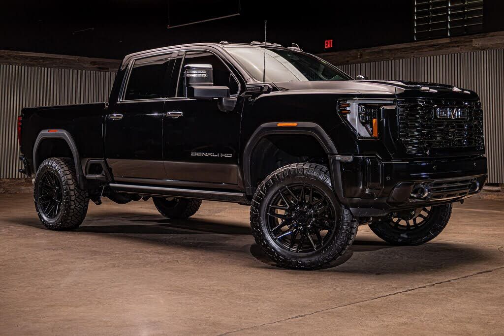 2025 GMC Sierra HD