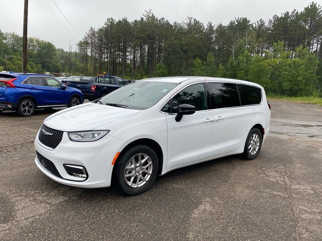2026 CHRYSLER Pacifica