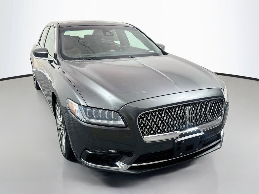 2017 LINCOLN Continental