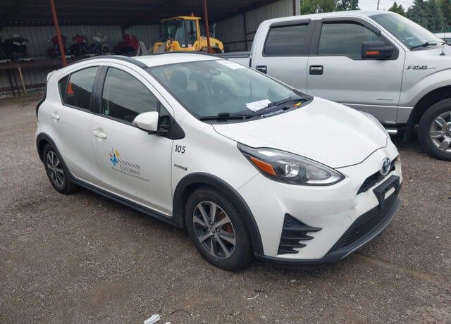 2018 TOYOTA Prius