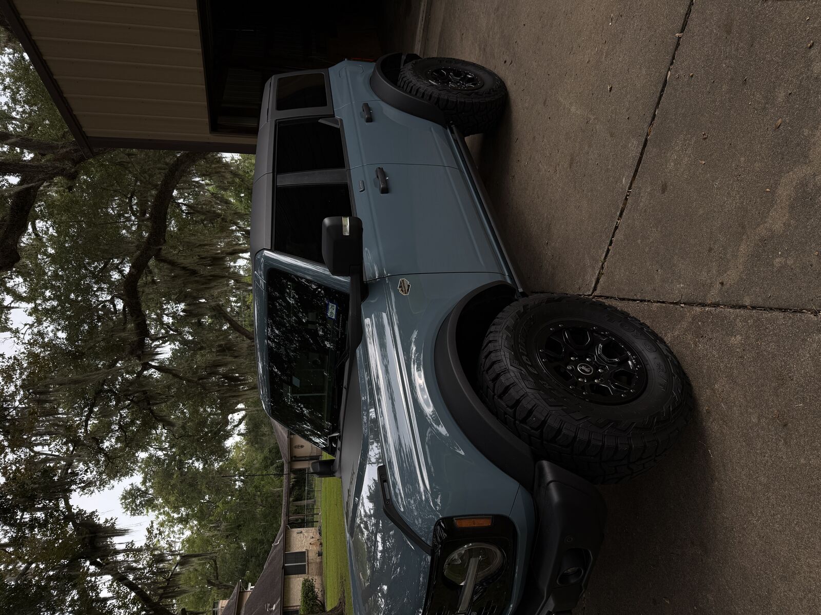 2023 FORD Bronco
