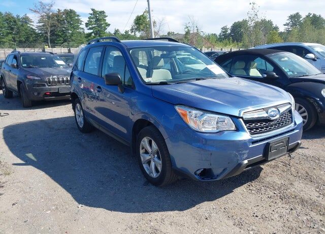 2016 SUBARU Forester