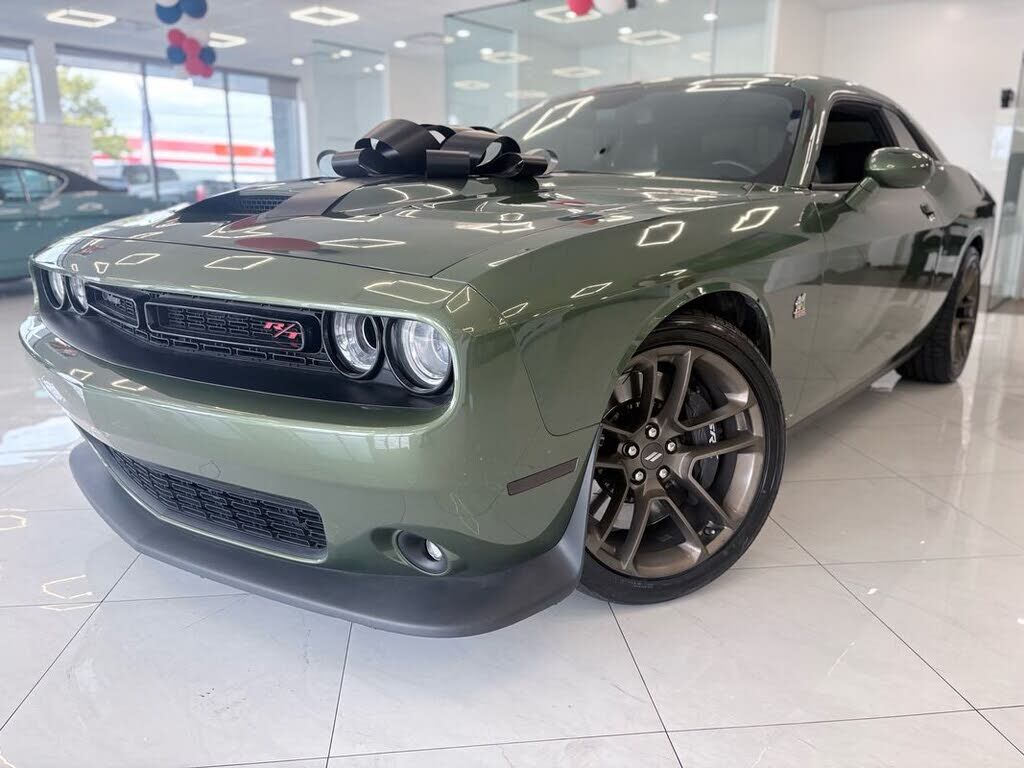 2021 DODGE Challenger