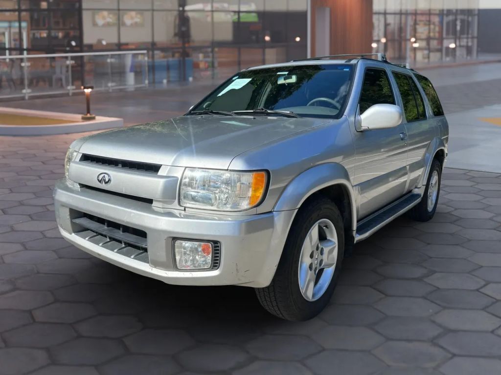2003 INFINITI QX4