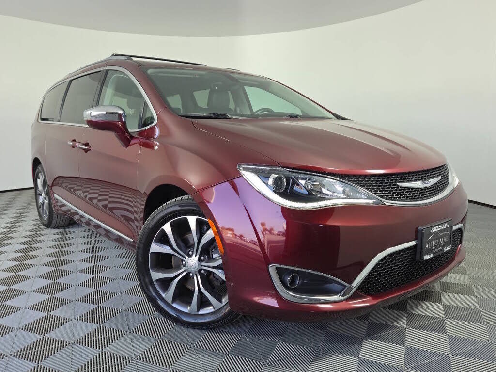2017 CHRYSLER Pacifica