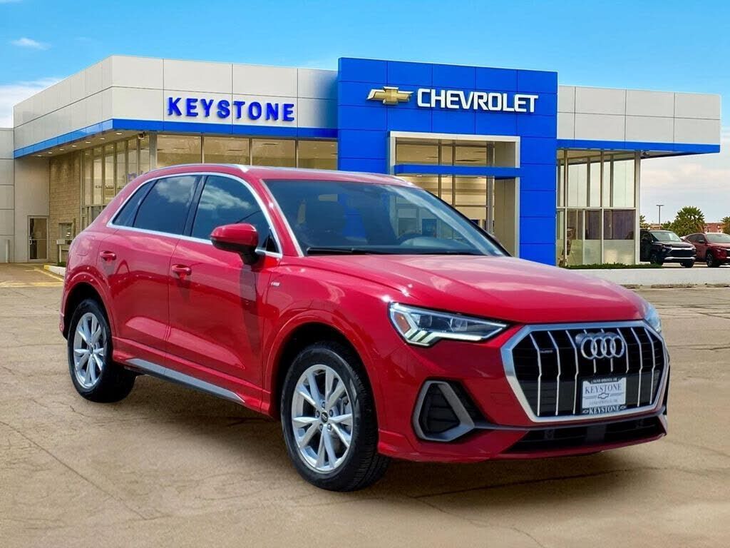 2024 AUDI Q3