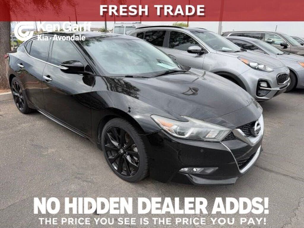 2017 NISSAN Maxima