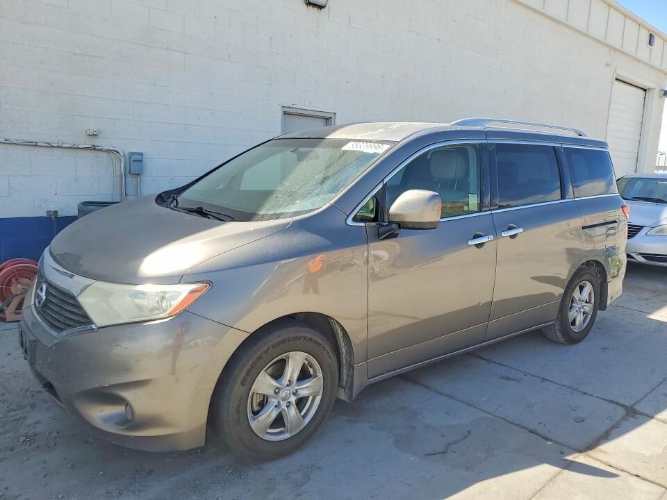 2015 NISSAN Quest