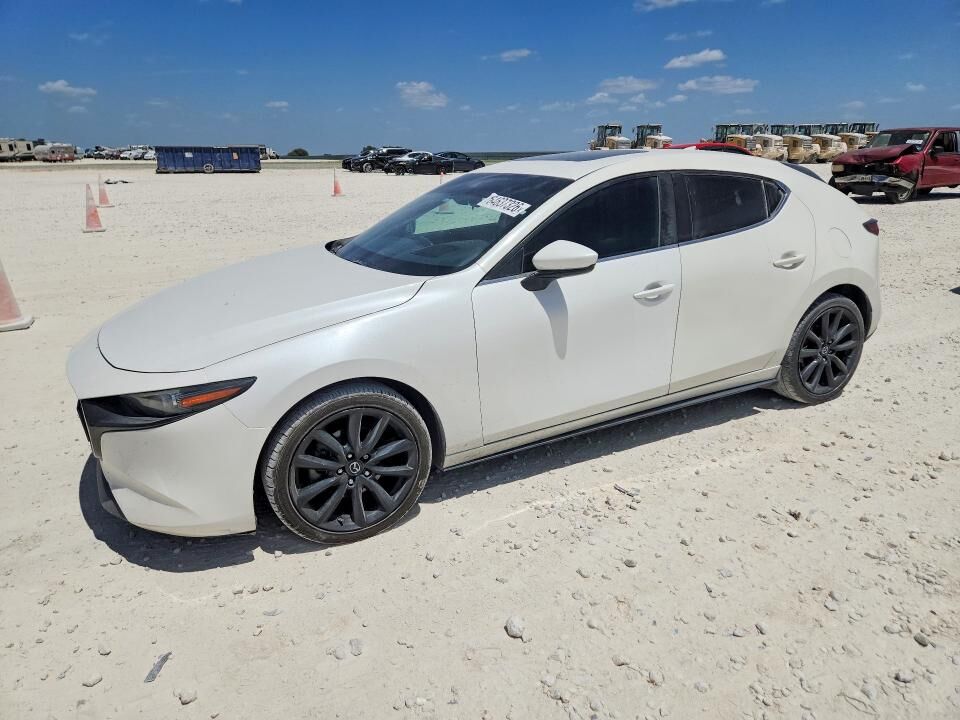 2020 MAZDA Mazda3