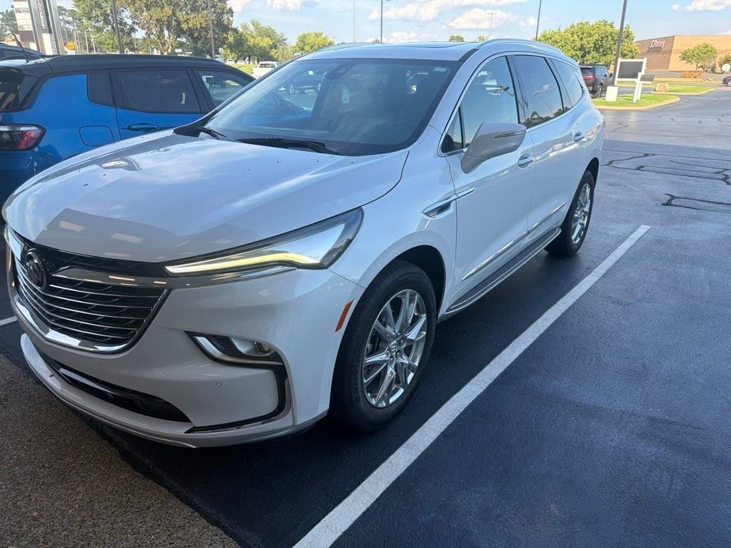 2023 BUICK Enclave