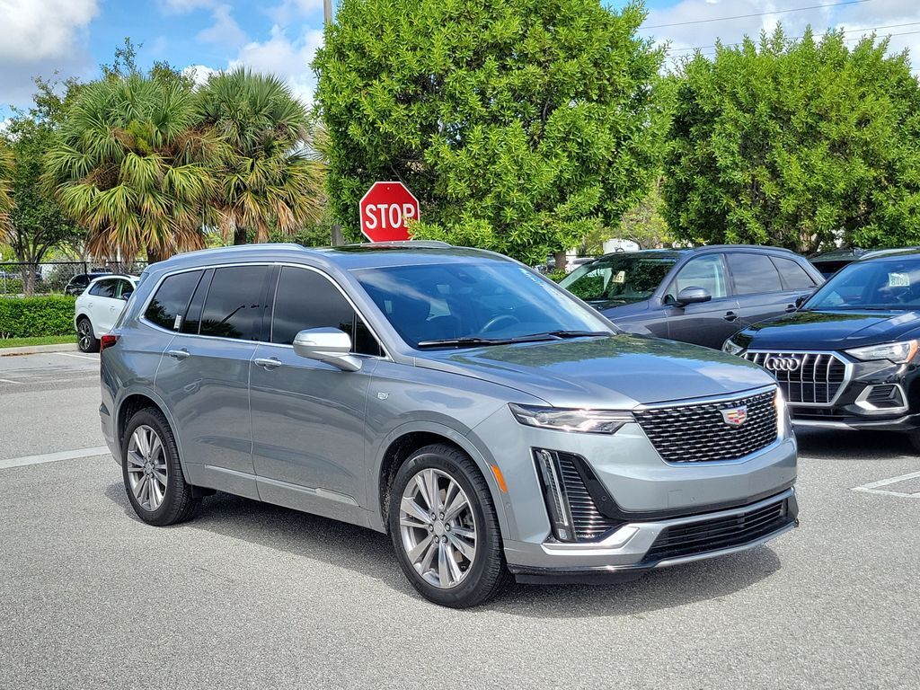 2024 CADILLAC XT6