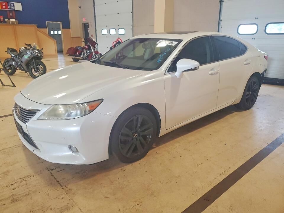 2013 LEXUS ES