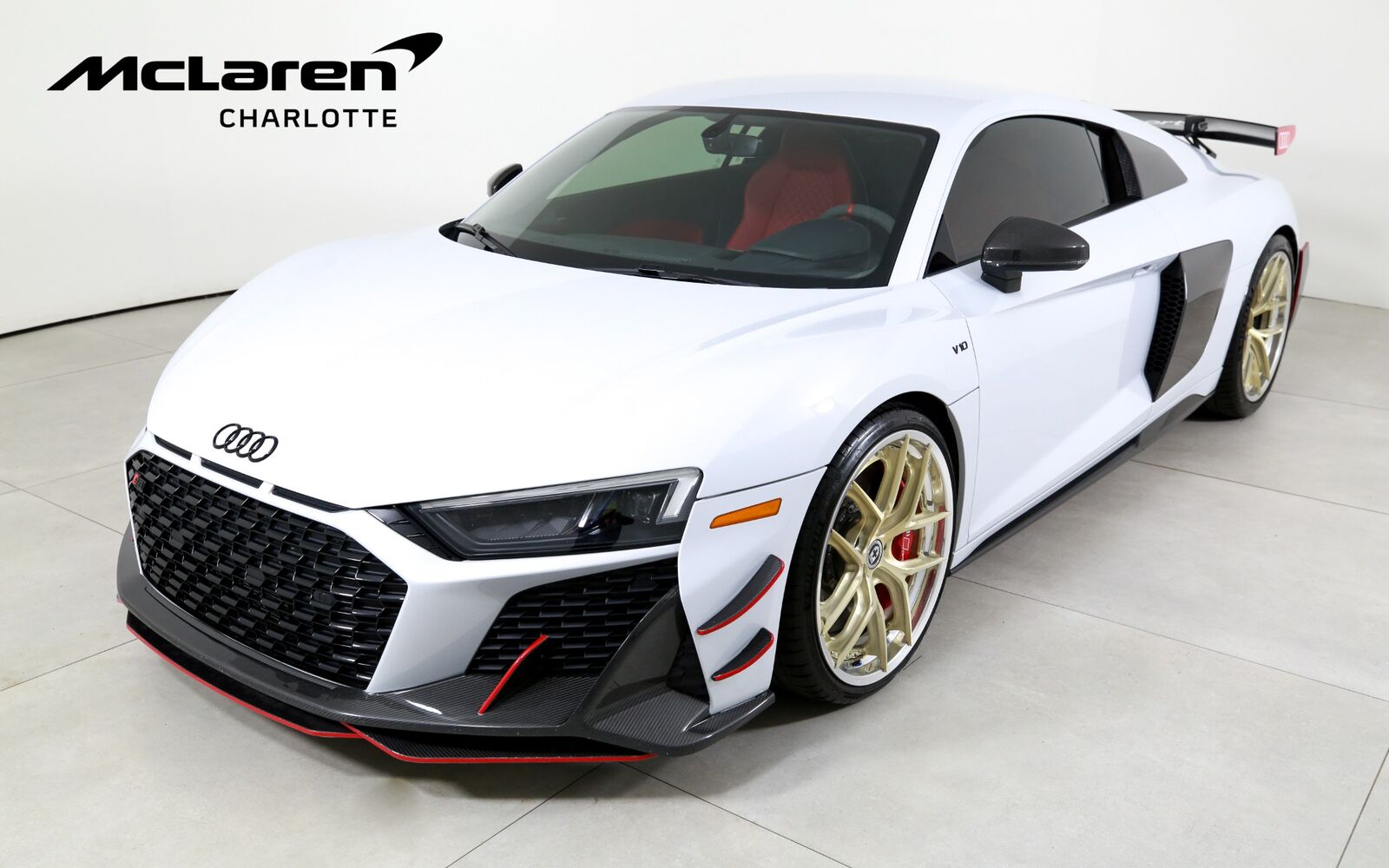 2021 AUDI R8