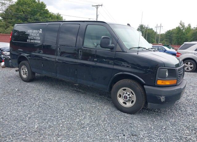 2017 GMC Savana