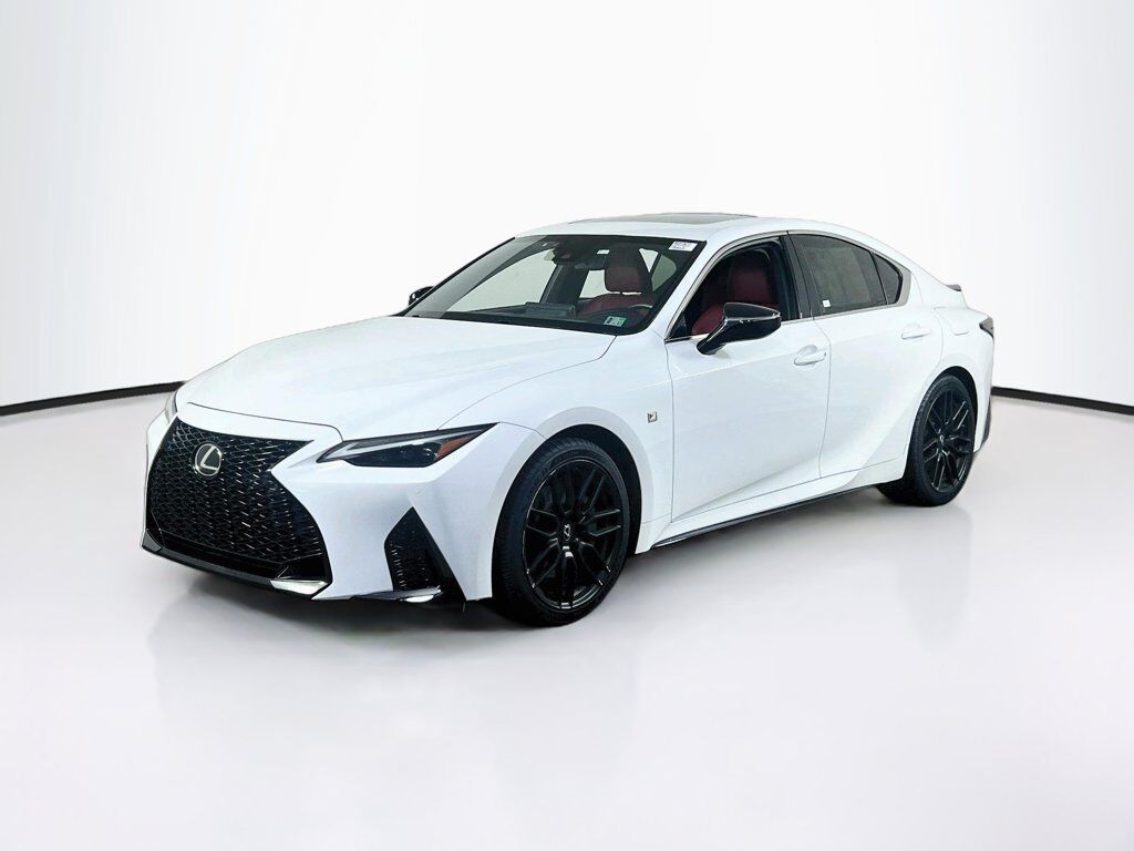 2021 LEXUS IS