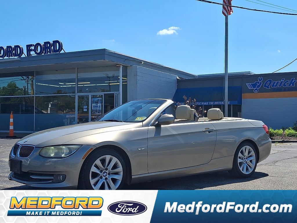2011 BMW 3 Series