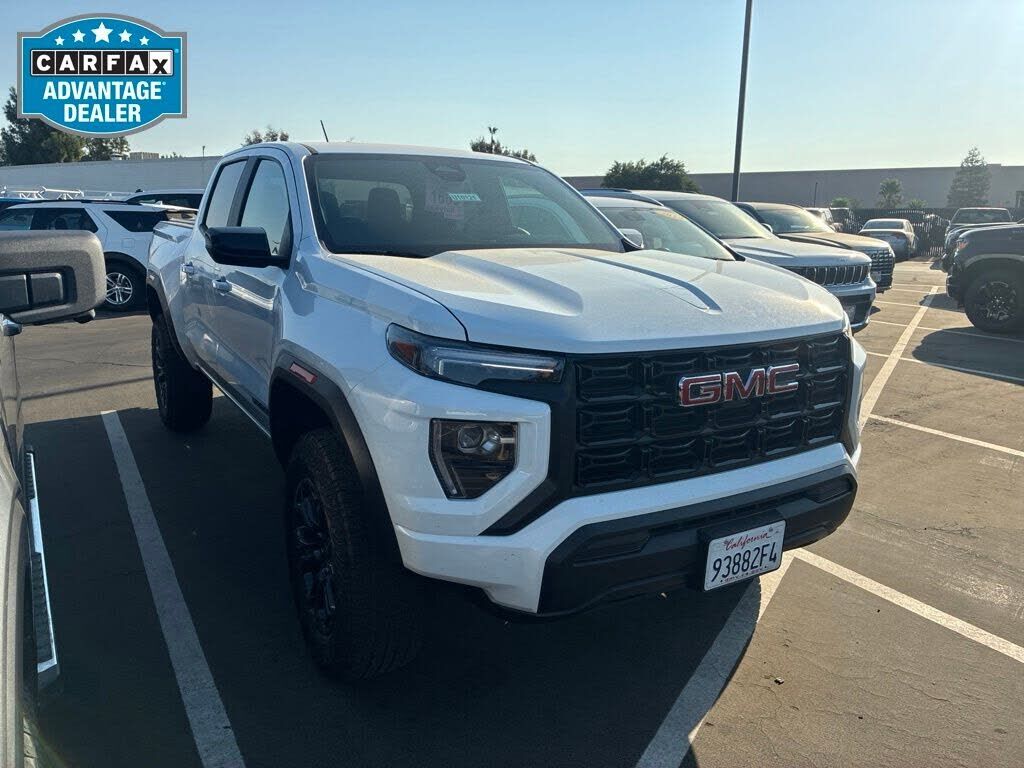 2024 GMC Canyon