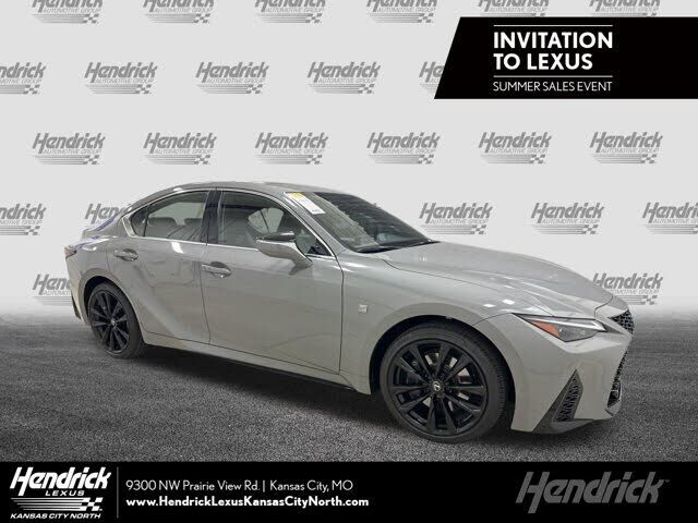 2025 LEXUS IS