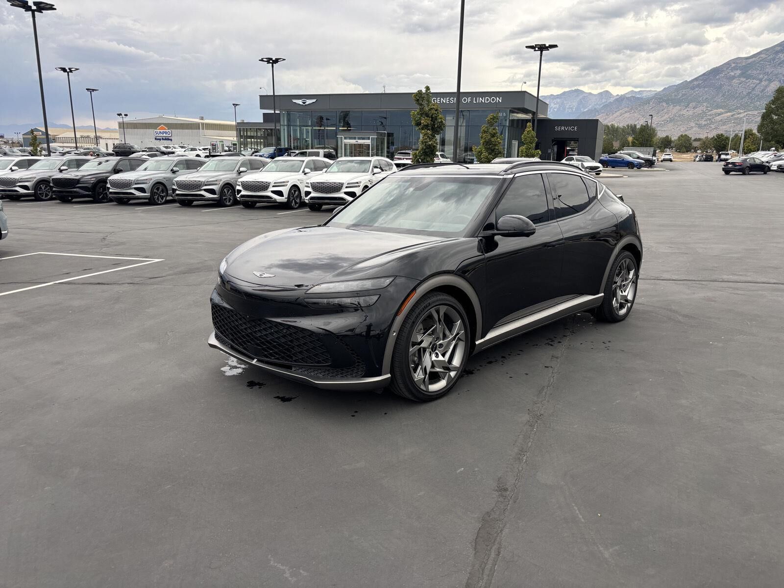 2023 GENESIS GV60