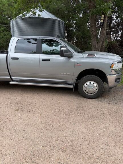 2023 RAM 3500