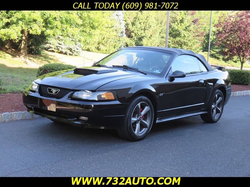 2003 FORD Mustang