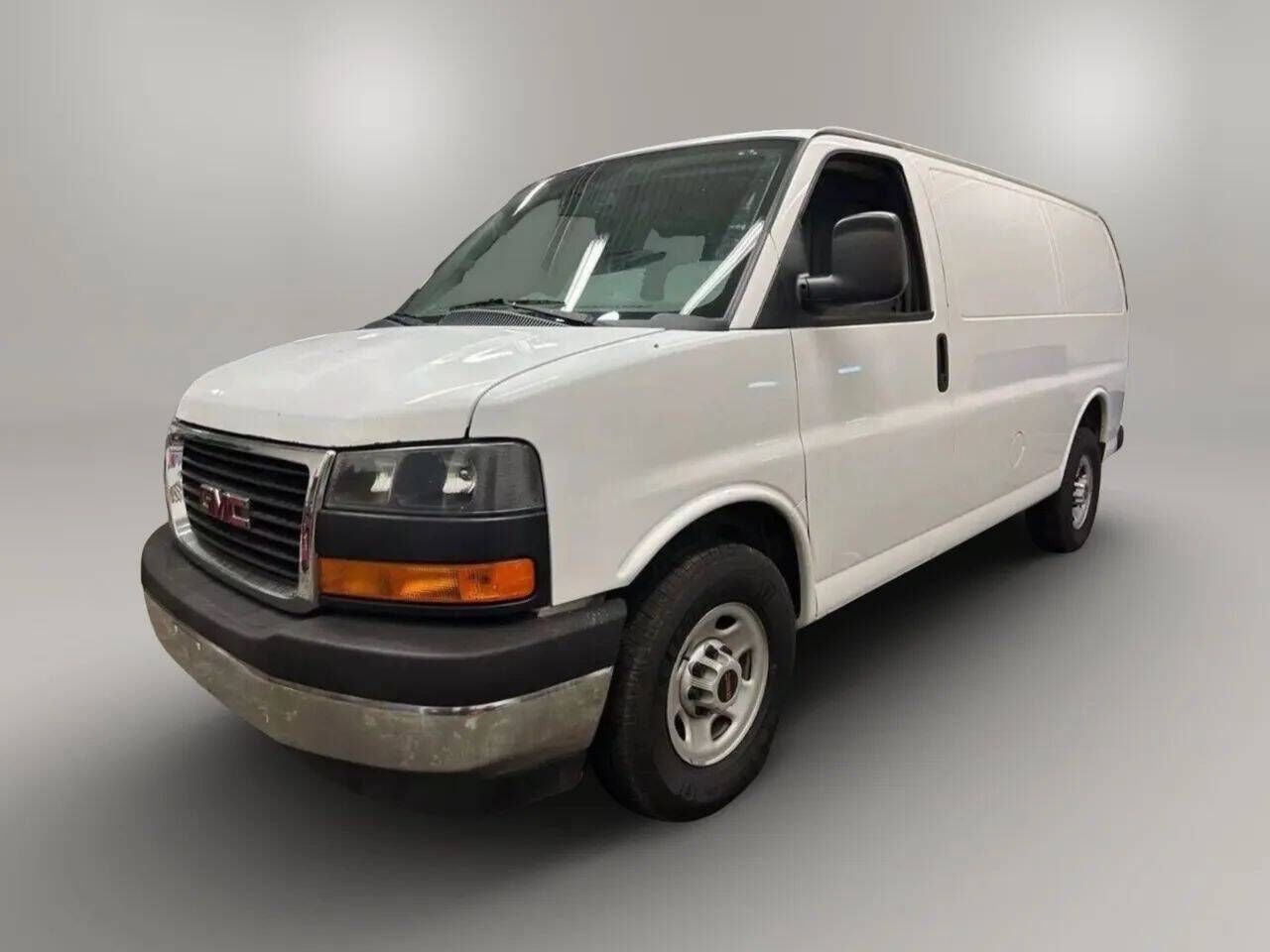 2017 GMC Savana