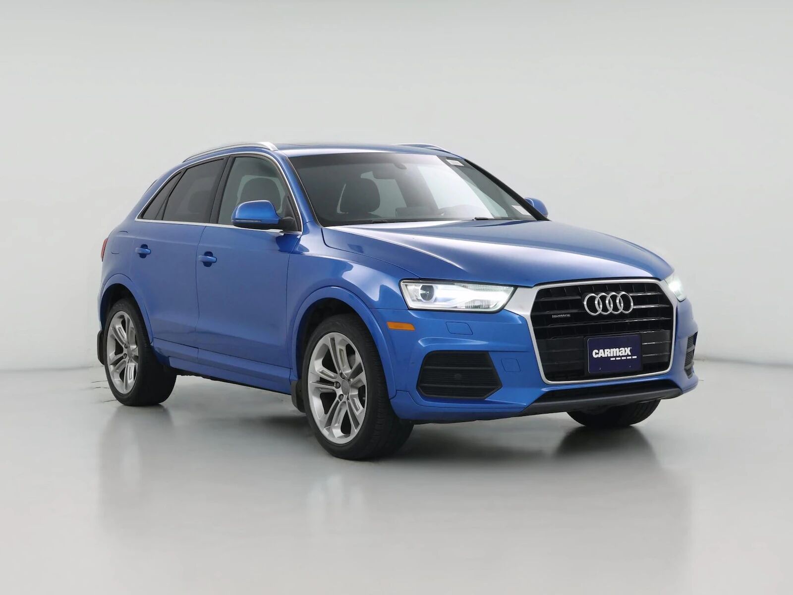 2016 AUDI Q3