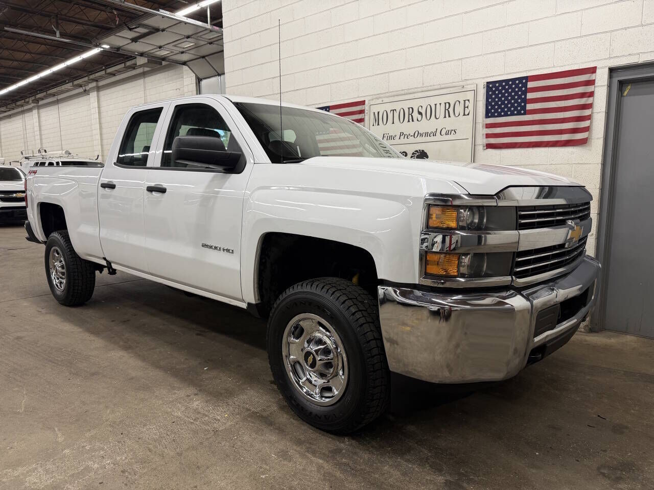 2018 CHEVROLET Silverado