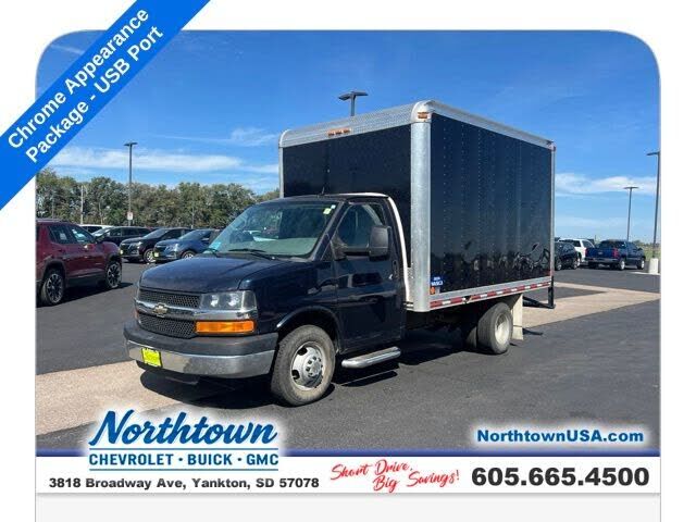 2013 CHEVROLET Express