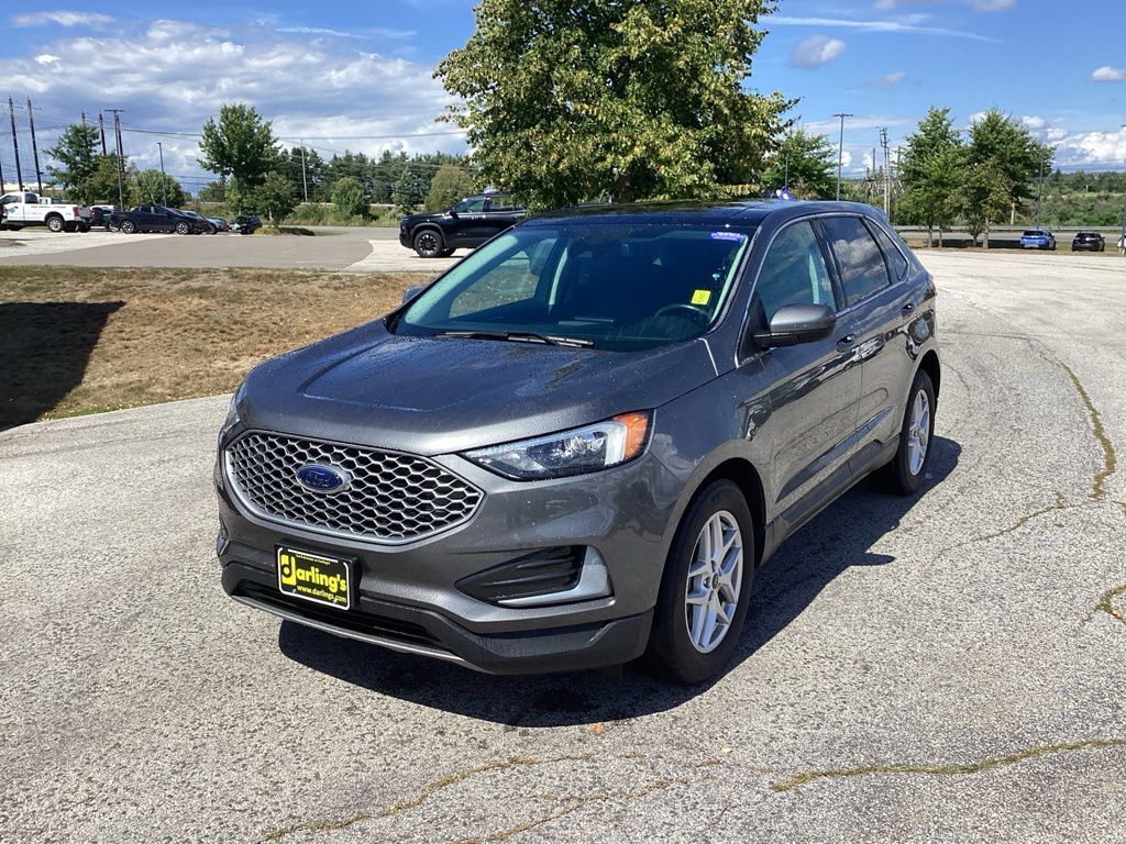 2023 FORD Edge