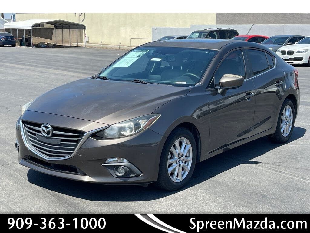 2016 MAZDA Mazda3