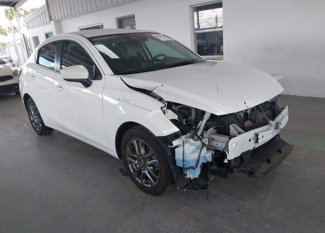2019 TOYOTA Yaris