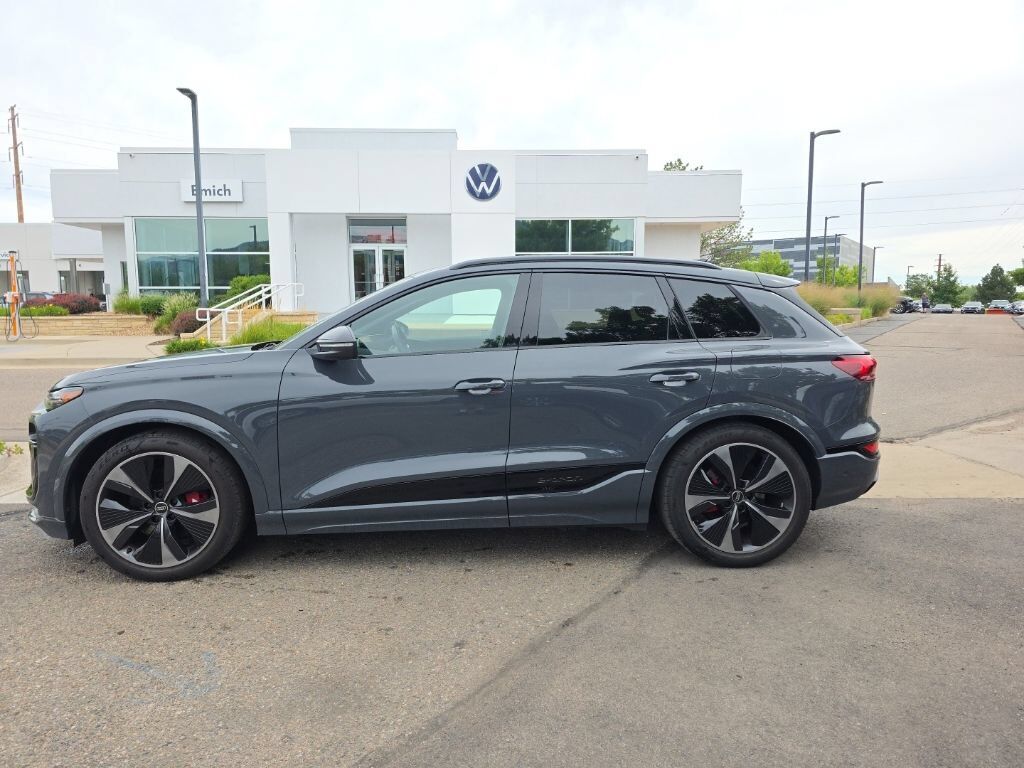 2025 Audi SQ6