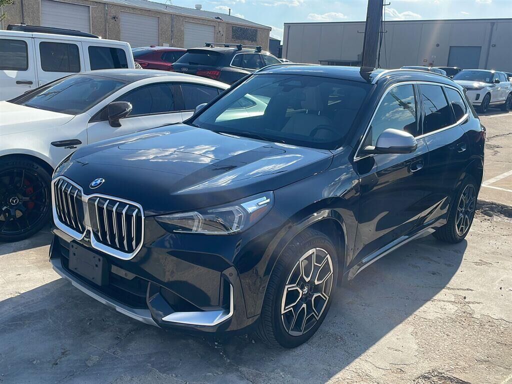 2023 BMW X1