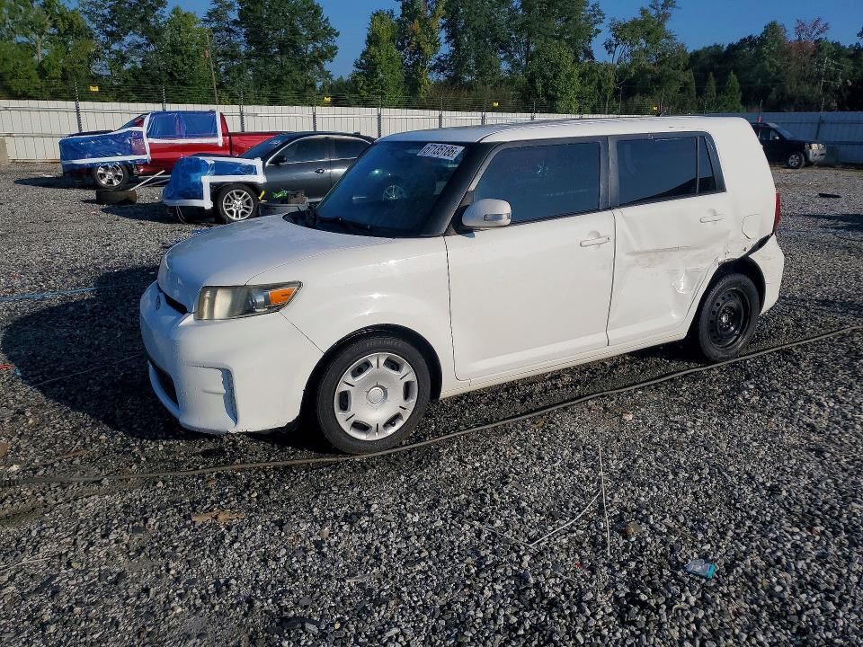 2014 TOYOTA SCION