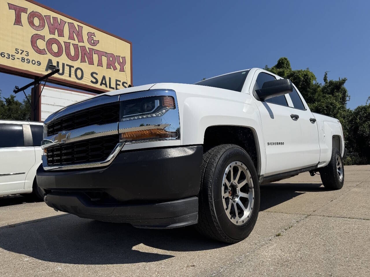2018 CHEVROLET Silverado