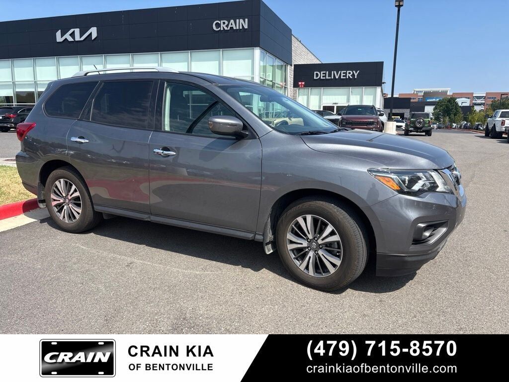 2018 NISSAN Pathfinder